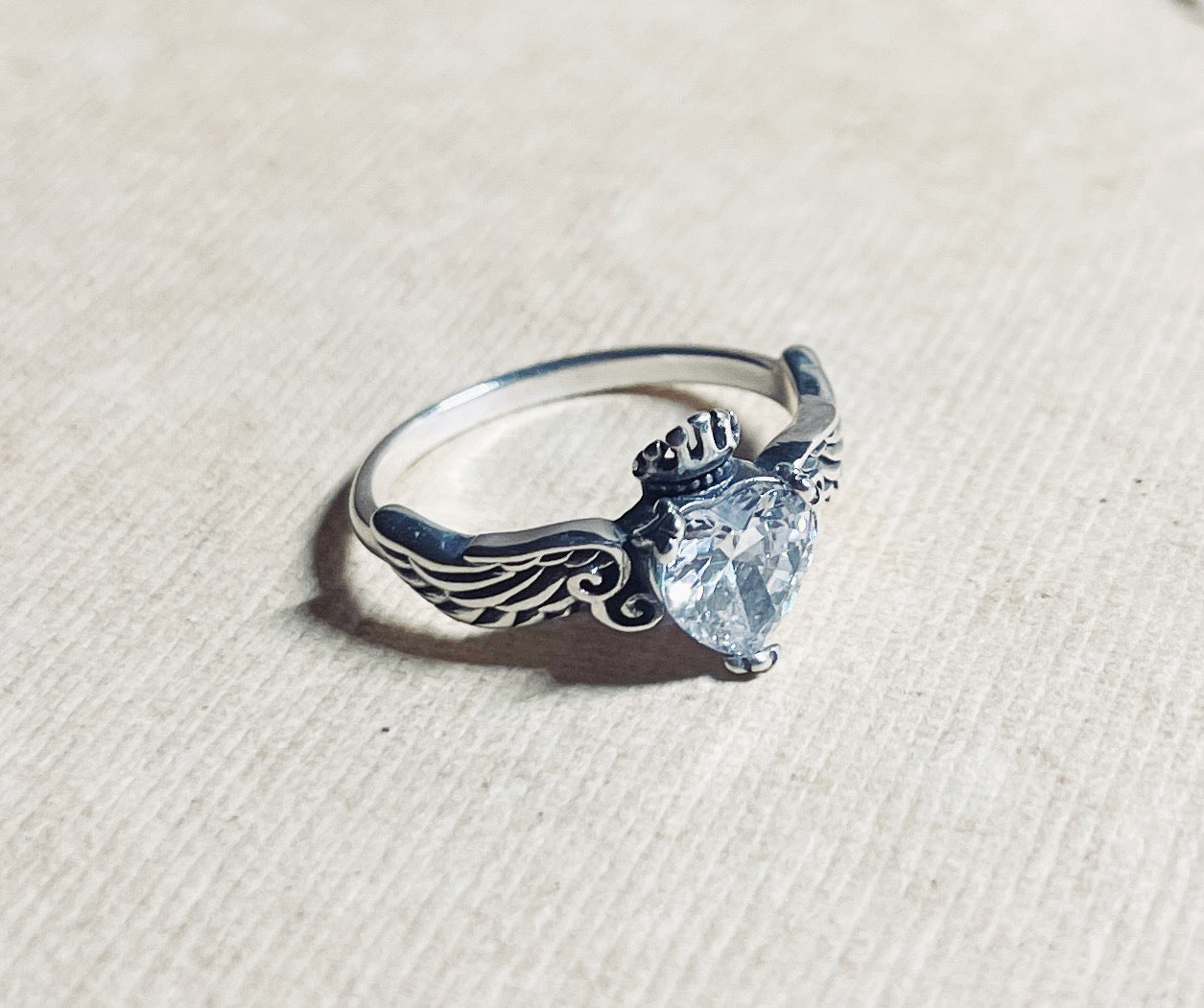 Wings with Heart CZ sterling silver ring