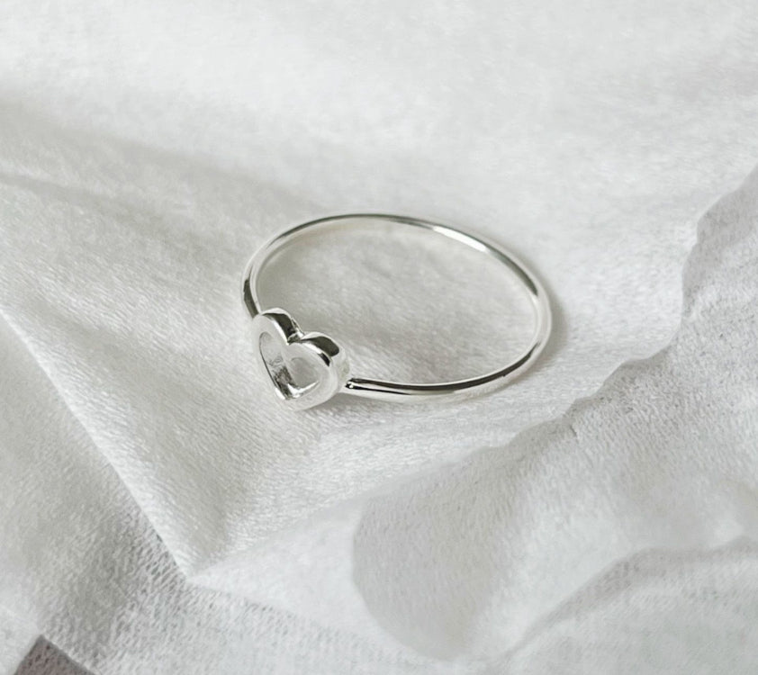Simple heart sterling silver ring