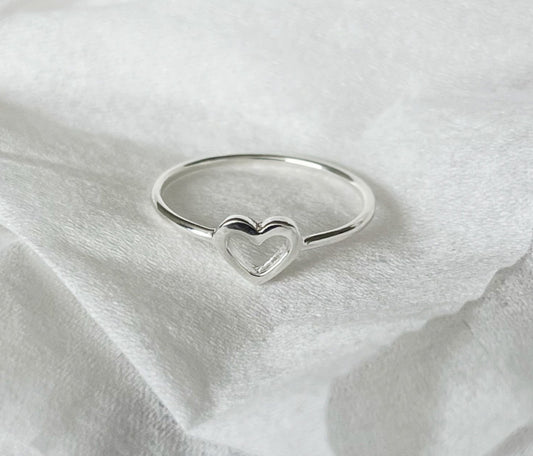 Simple heart sterling silver ring